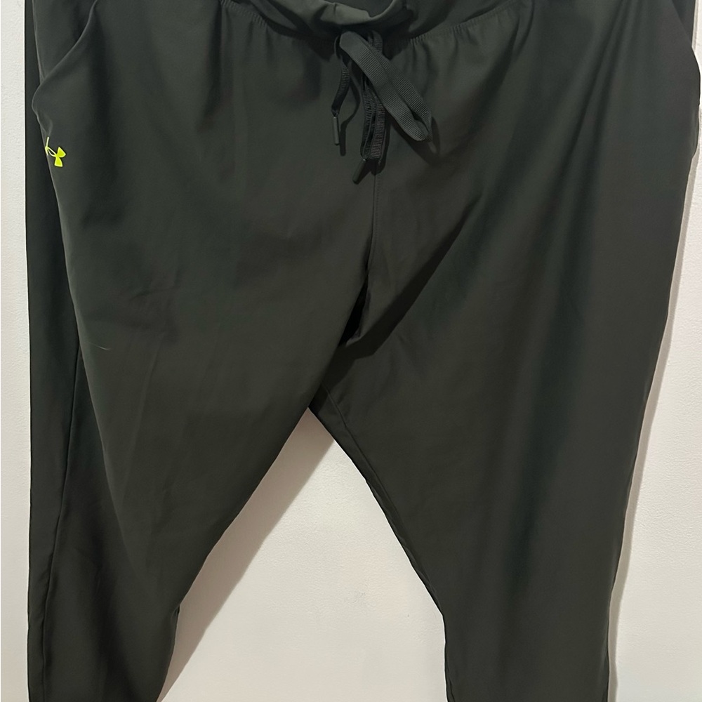 Under Armour green Joggers